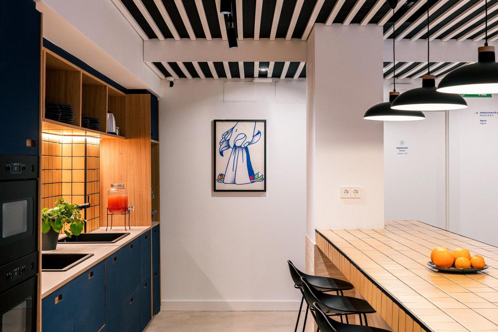 Colo Colo Hostel Βαλένθια Εξωτερικό φωτογραφία