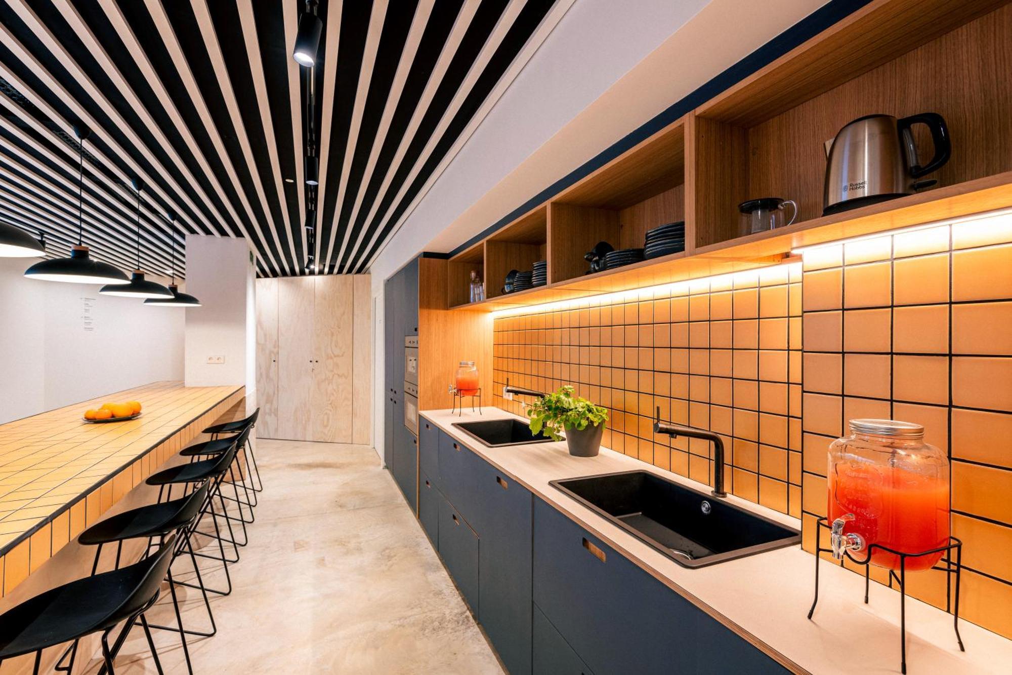 Colo Colo Hostel Βαλένθια Εξωτερικό φωτογραφία