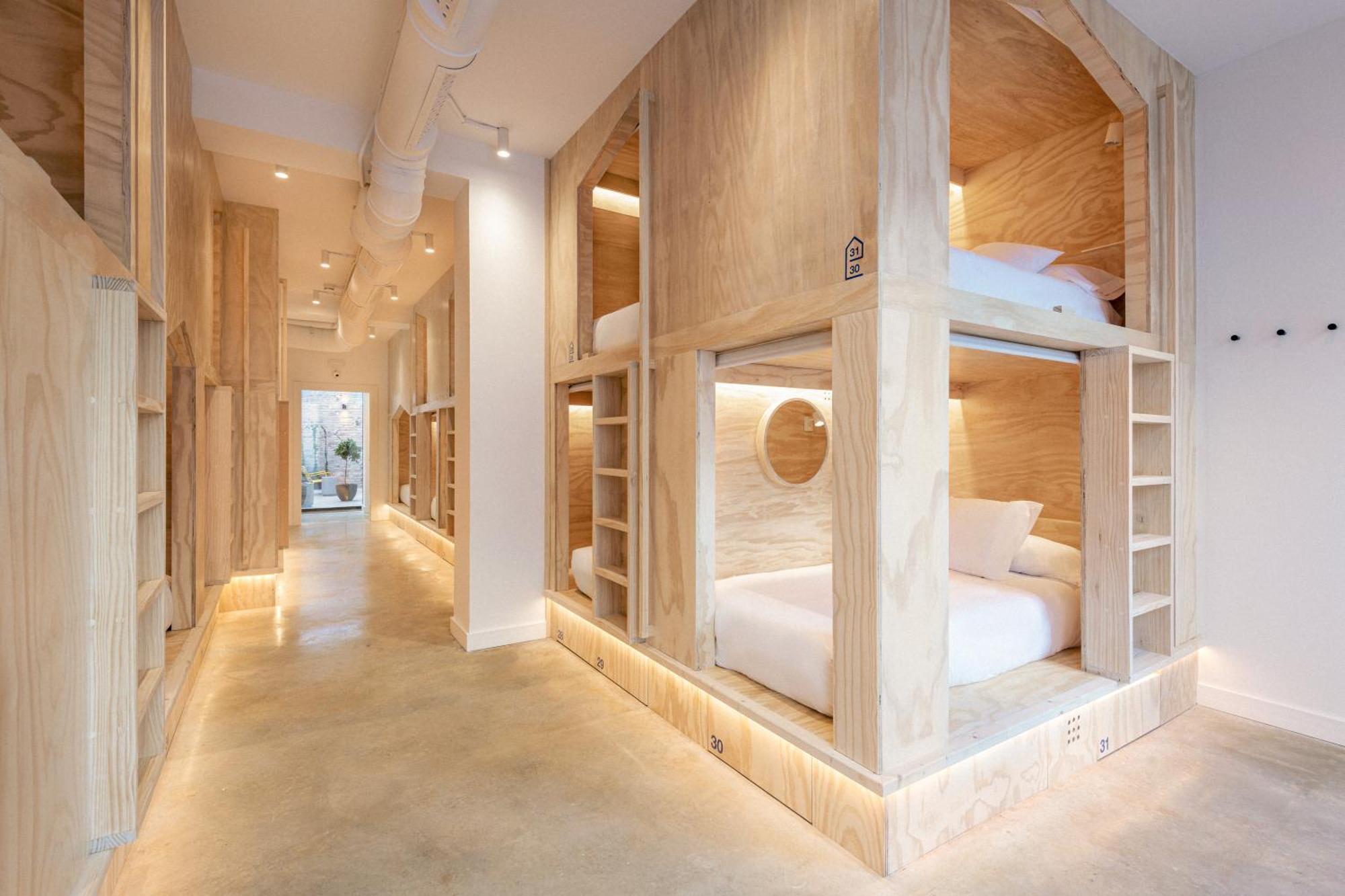 Colo Colo Hostel Βαλένθια Εξωτερικό φωτογραφία