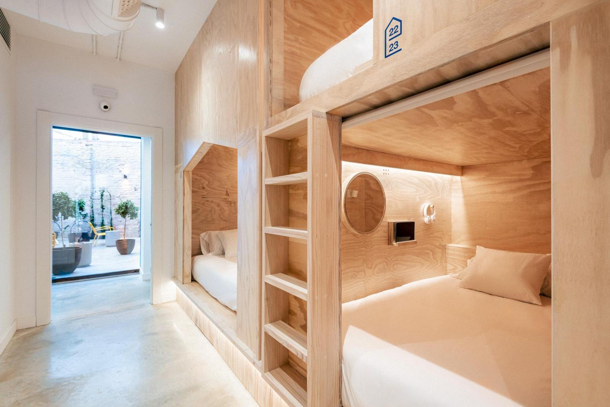 Colo Colo Hostel Βαλένθια Εξωτερικό φωτογραφία